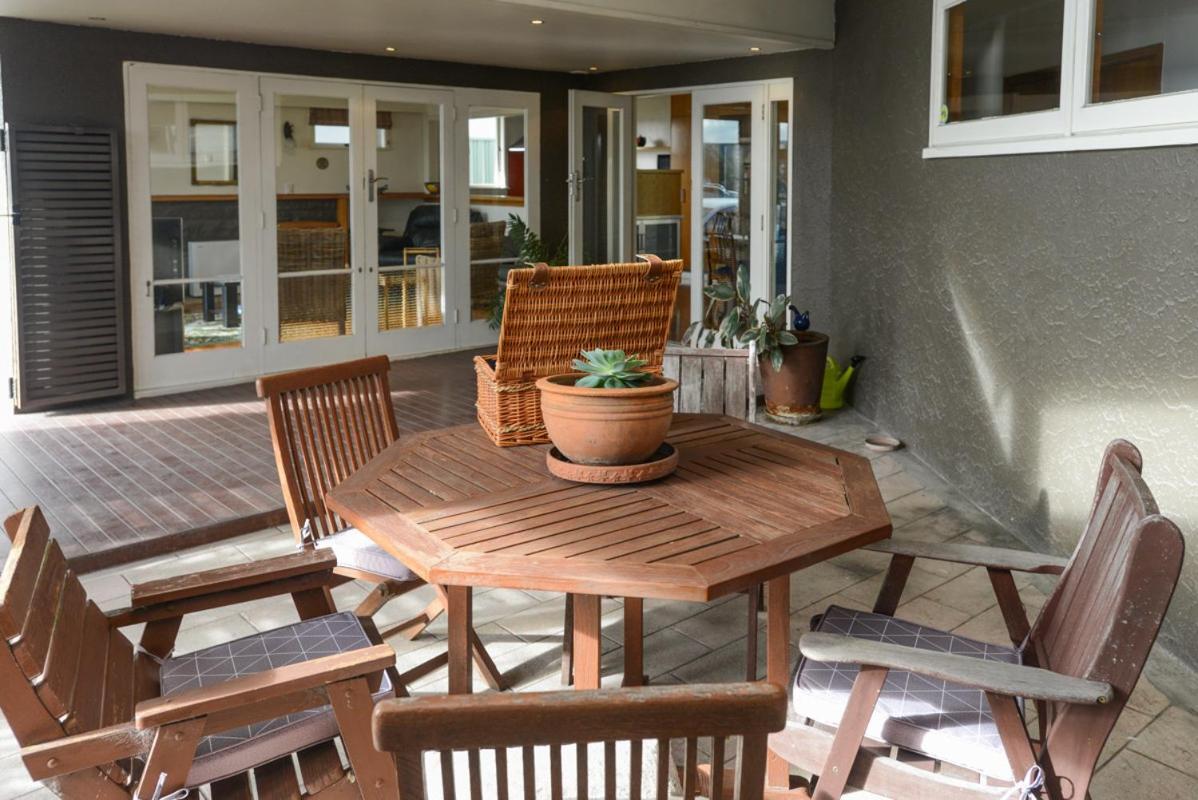 Breakwater Cottage - Napier Holiday Home Εξωτερικό φωτογραφία